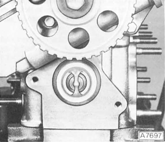 Thermostat aus- und einbauen/prüfen 