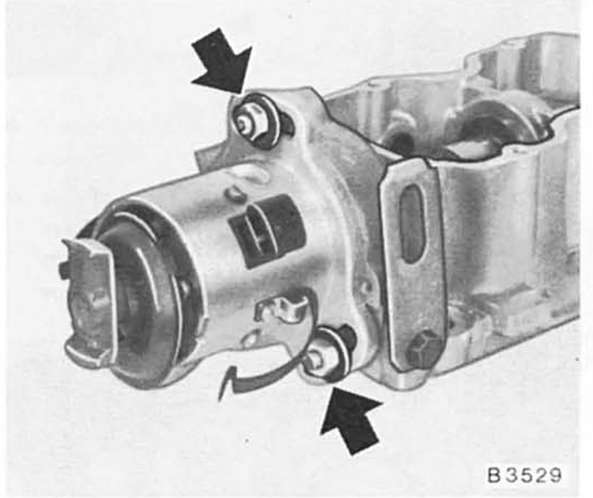 Nockenwellengehäuse ersetzen/ nockenwelle aus- und einbauen 