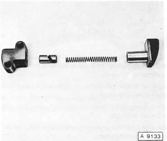 Kettenspanner mit öldruckunterstützung