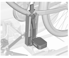 Fahrrad am heckträgersystem befestigen