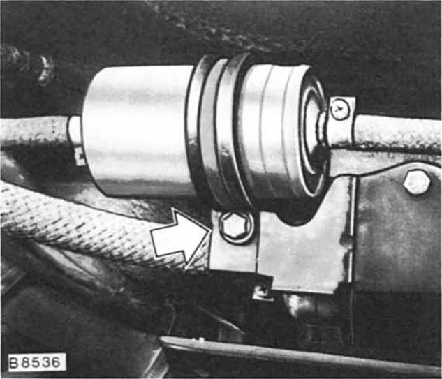Kraftstoffilter ersetzen