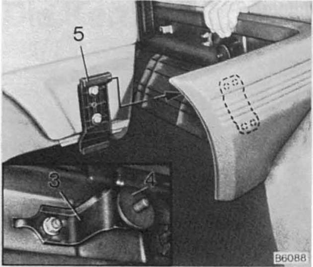 Hinteren stoÿfänger aus- und einbauen